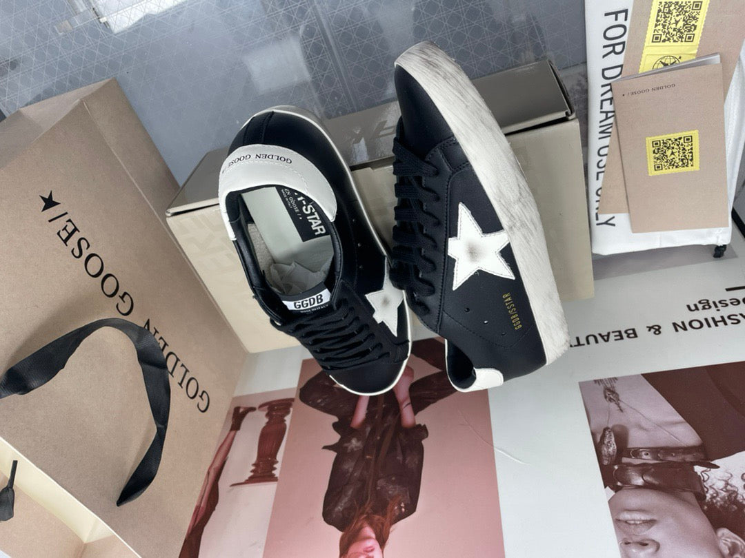 Golden Goose Super-Star