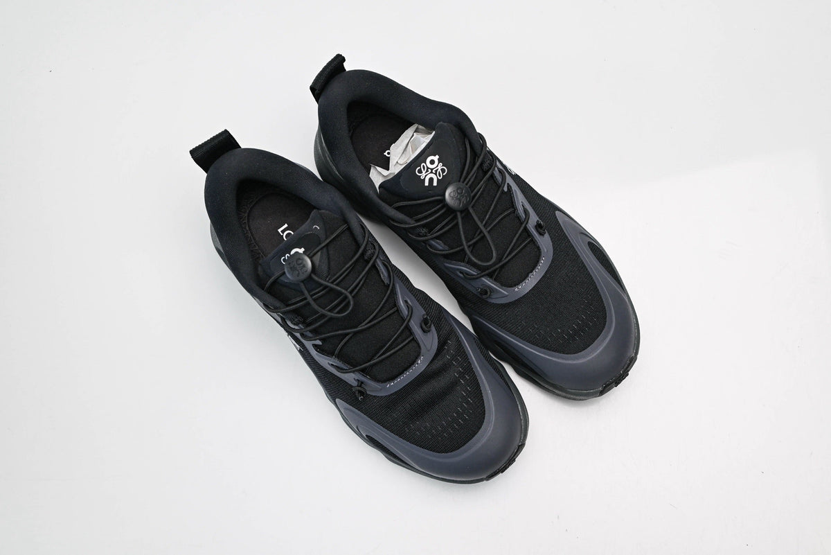 LOEWE x On