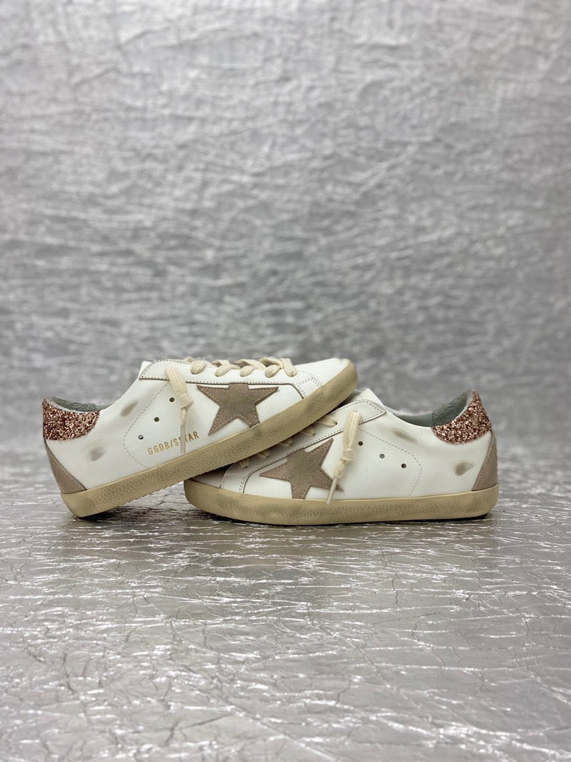 Golden Goose Super-Star