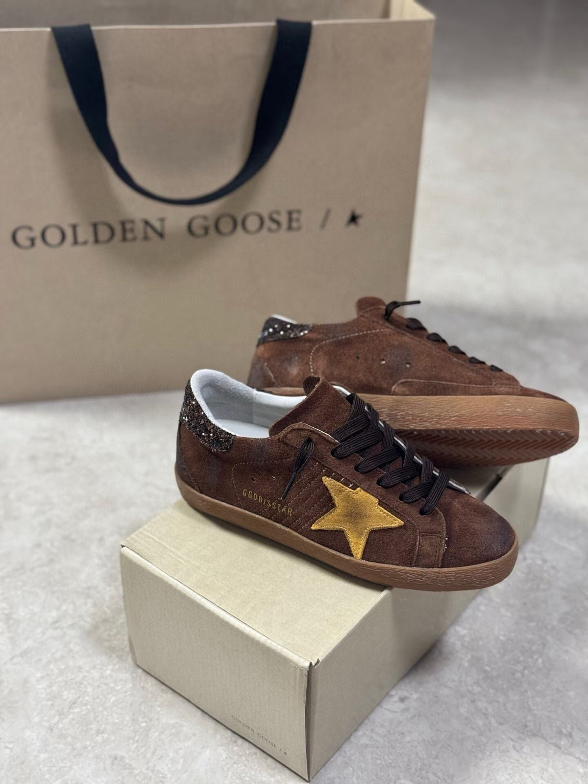 Golden Goose Super-Star