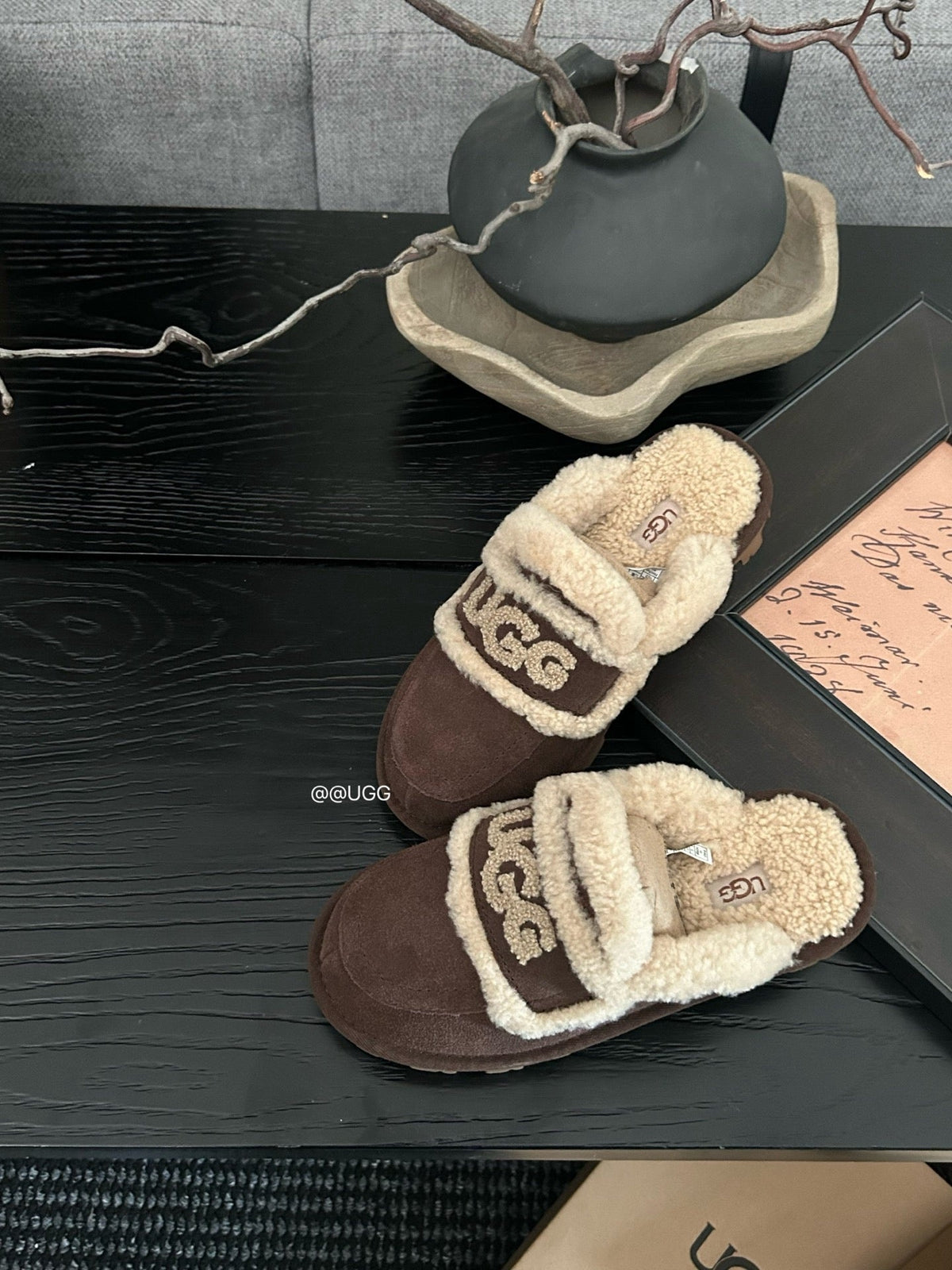 Zuecos UGG