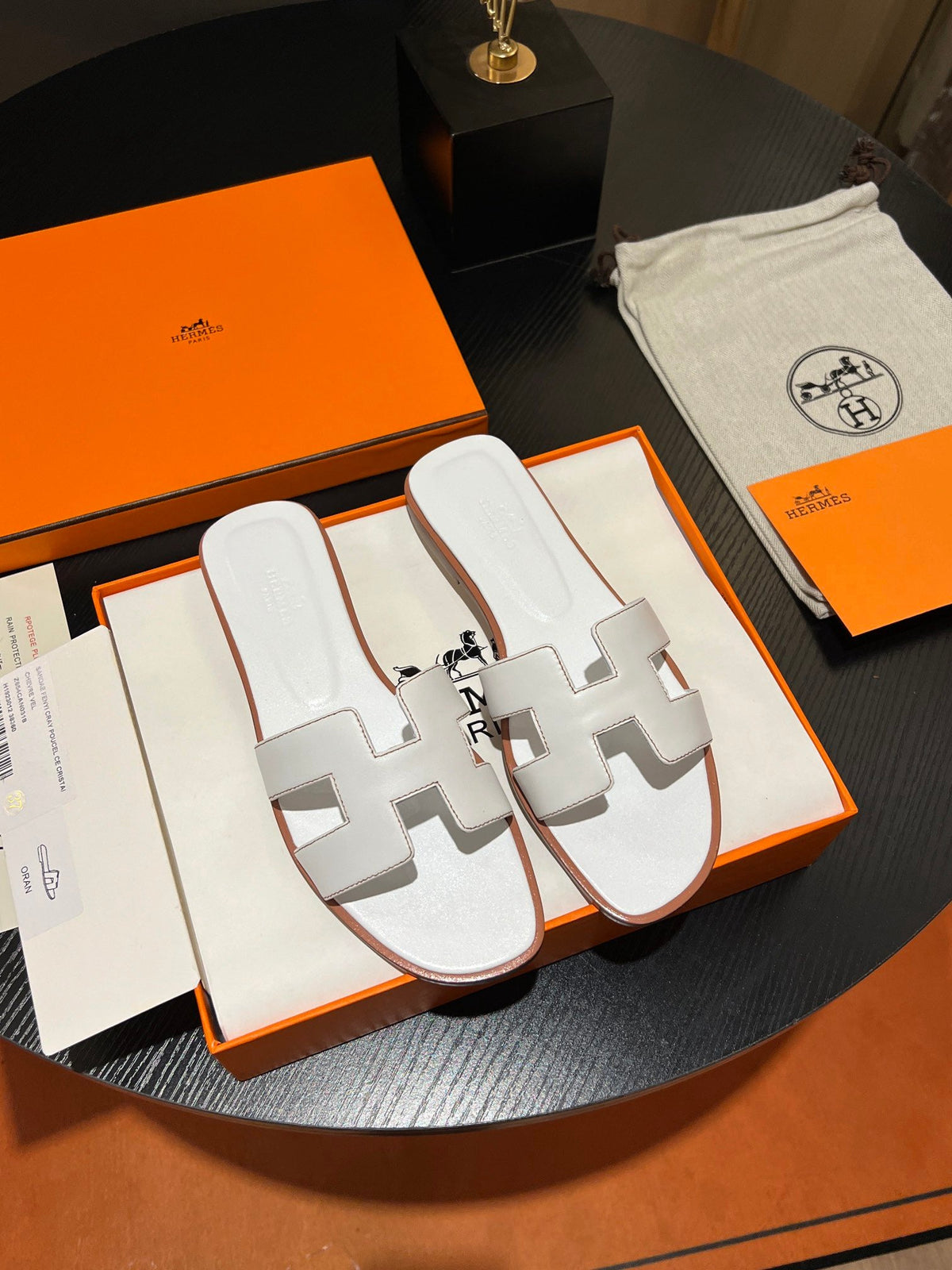 Sandalias Hermes