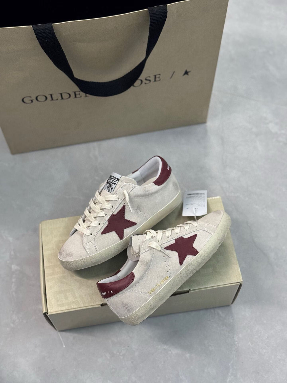 Golden Goose Superstar