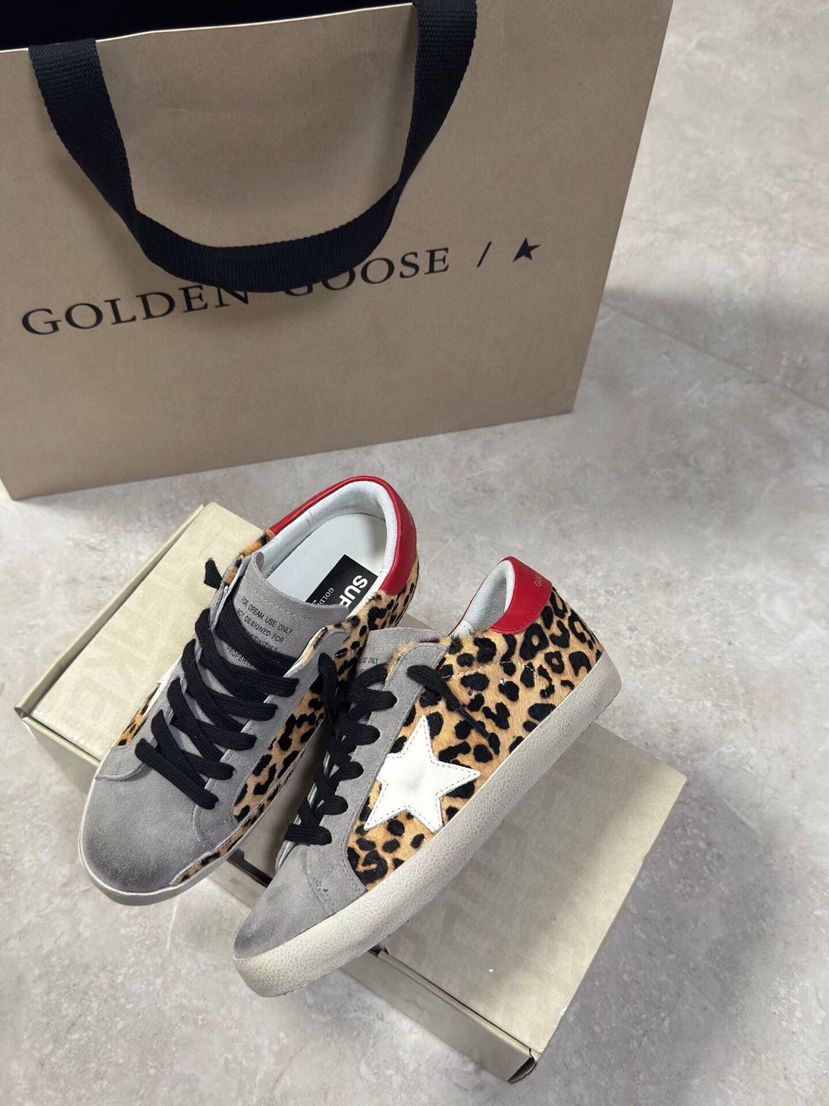 Golden Goose Super-Star