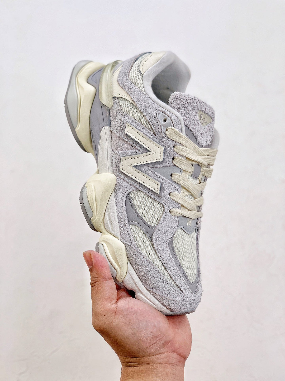 New Balance NB 9060
