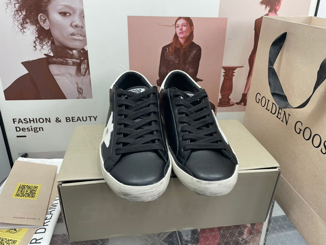 Golden Goose Super-Star