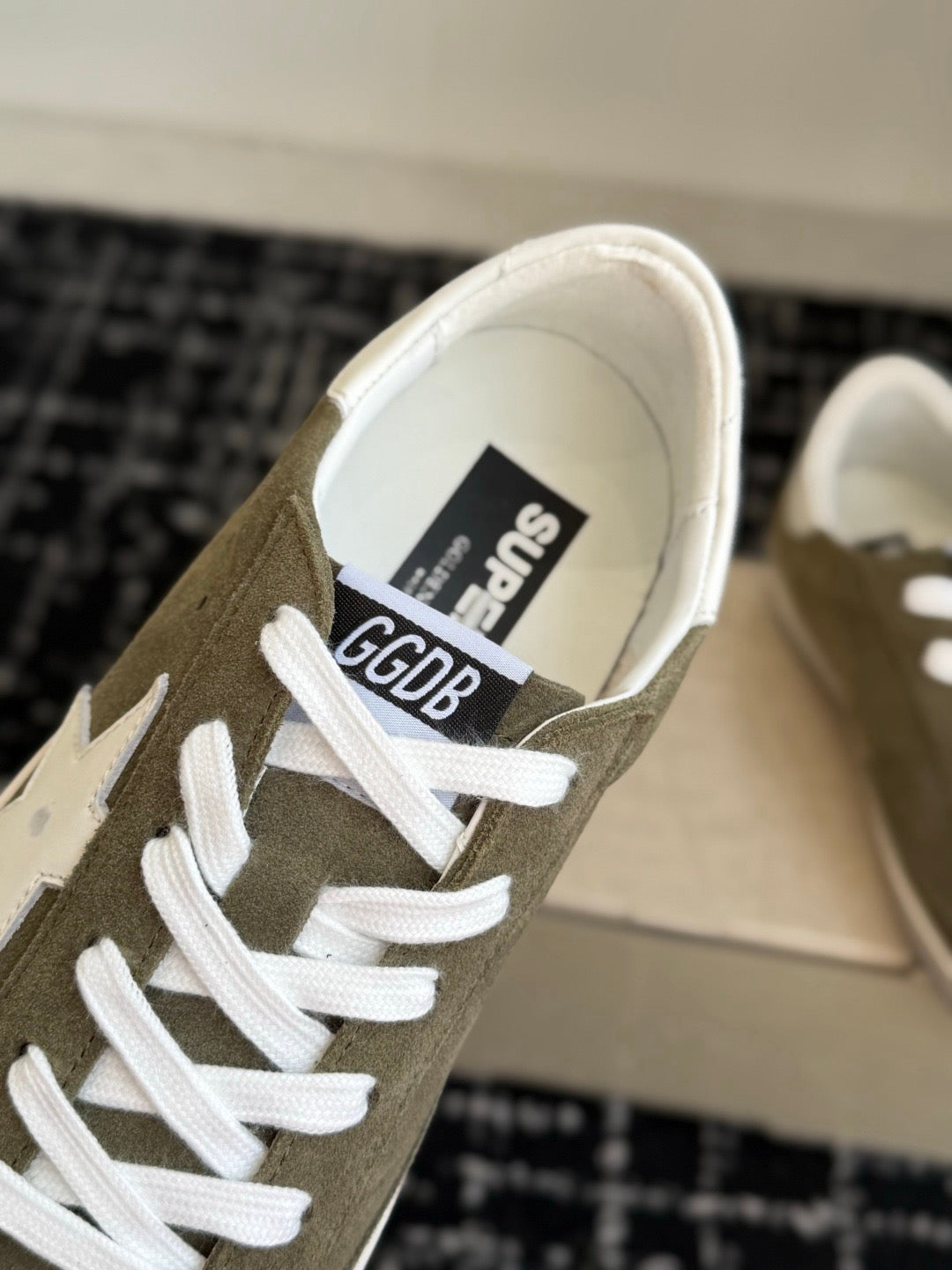 Golden Goose Superstar