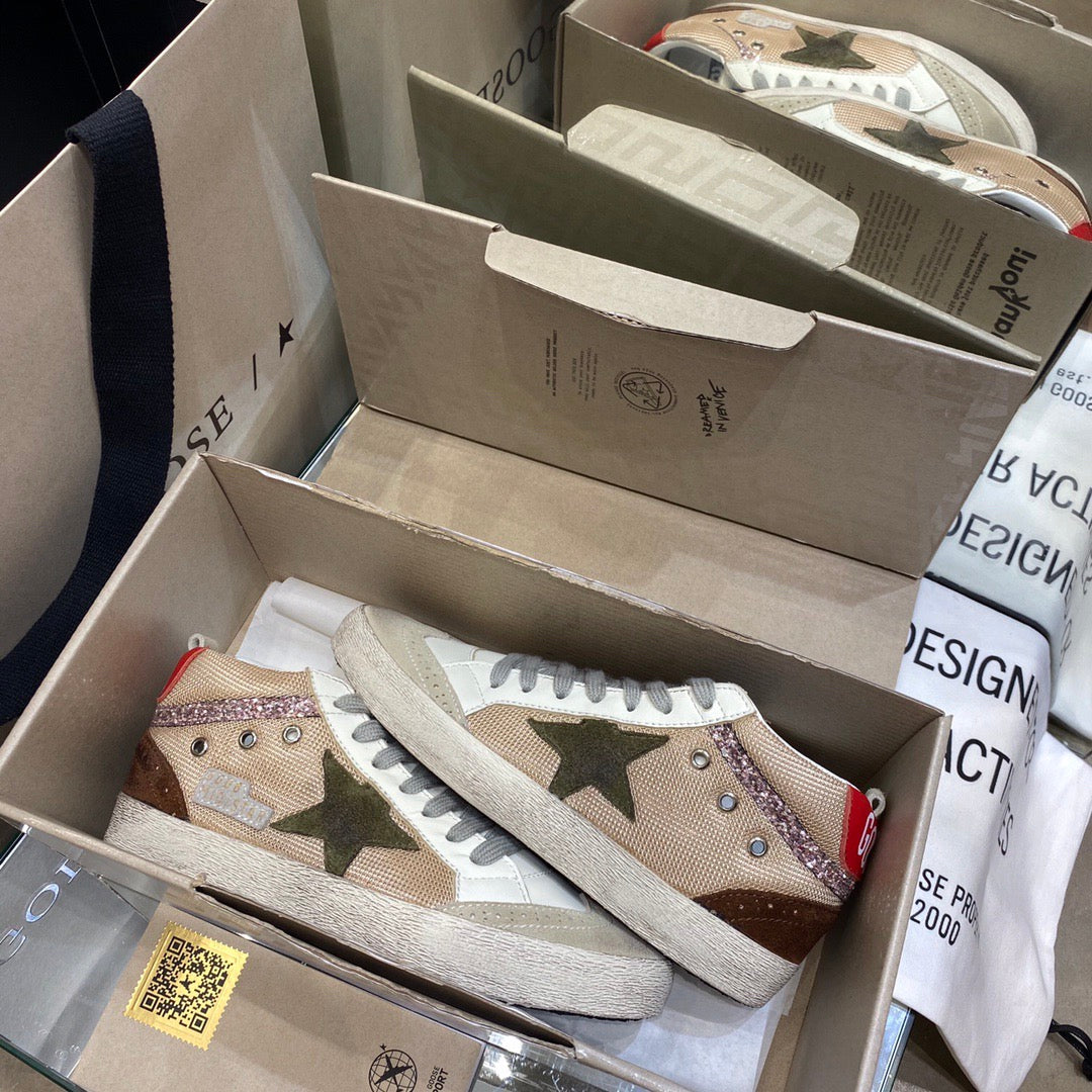 Golden Goose Mid Star