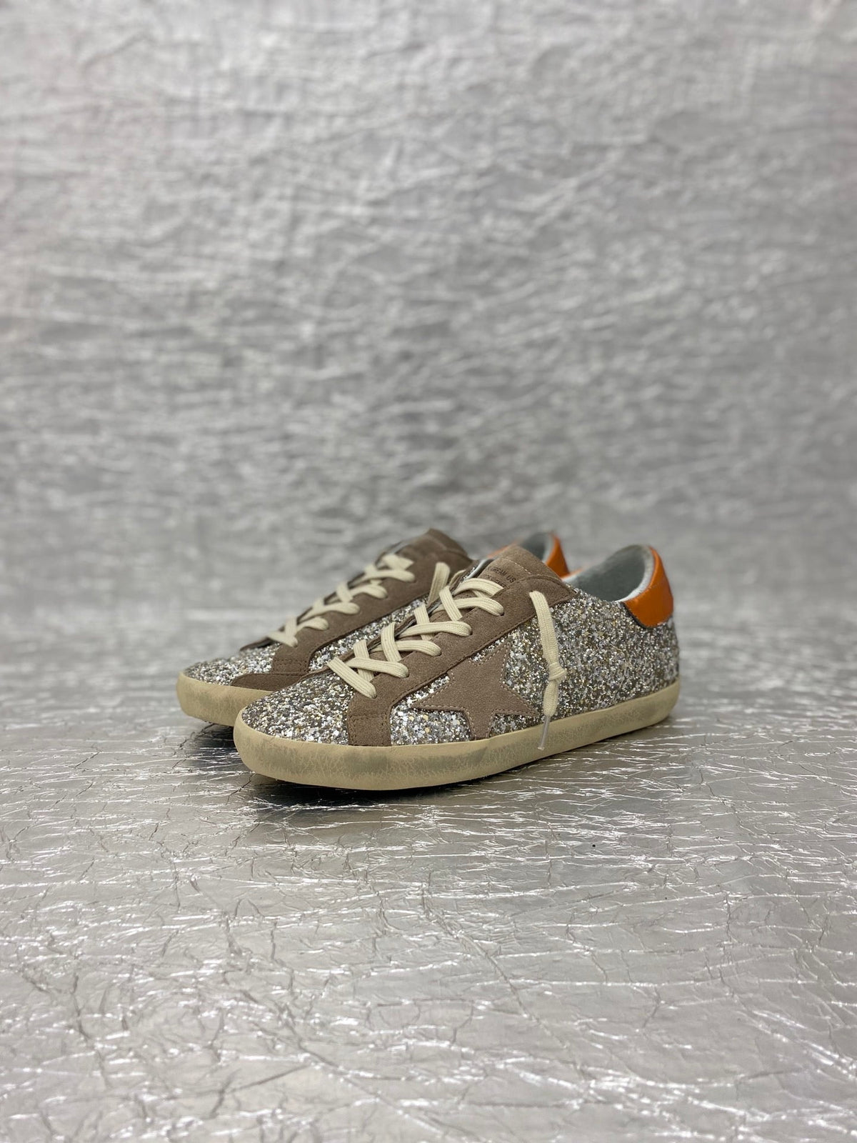 Golden Goose Super-Star
