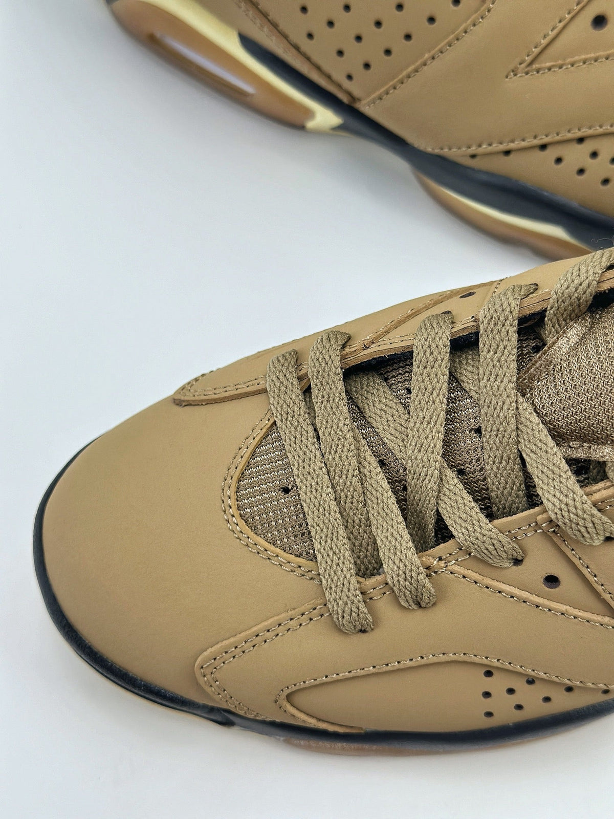 Nike Air Jordan 6 Retro