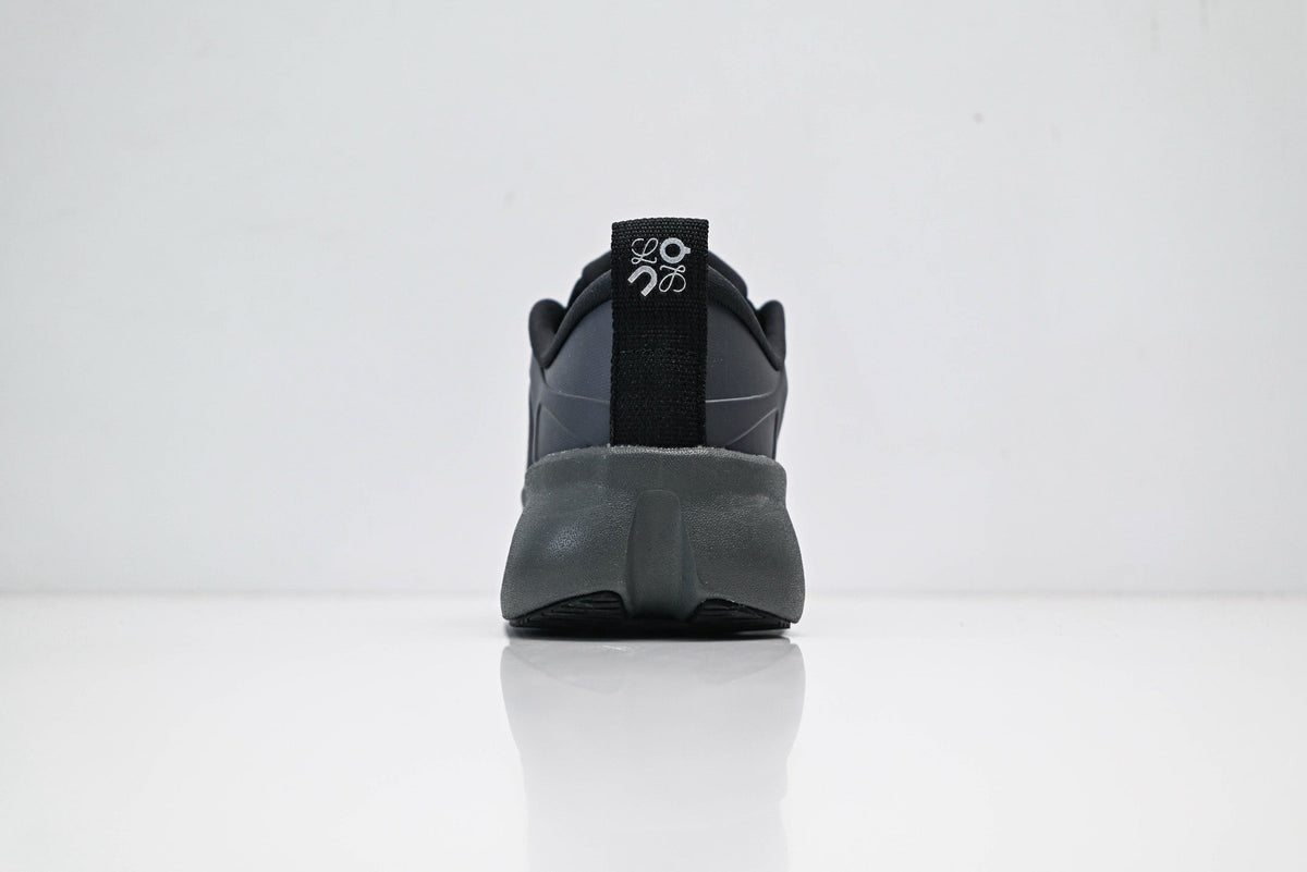 LOEWE x On