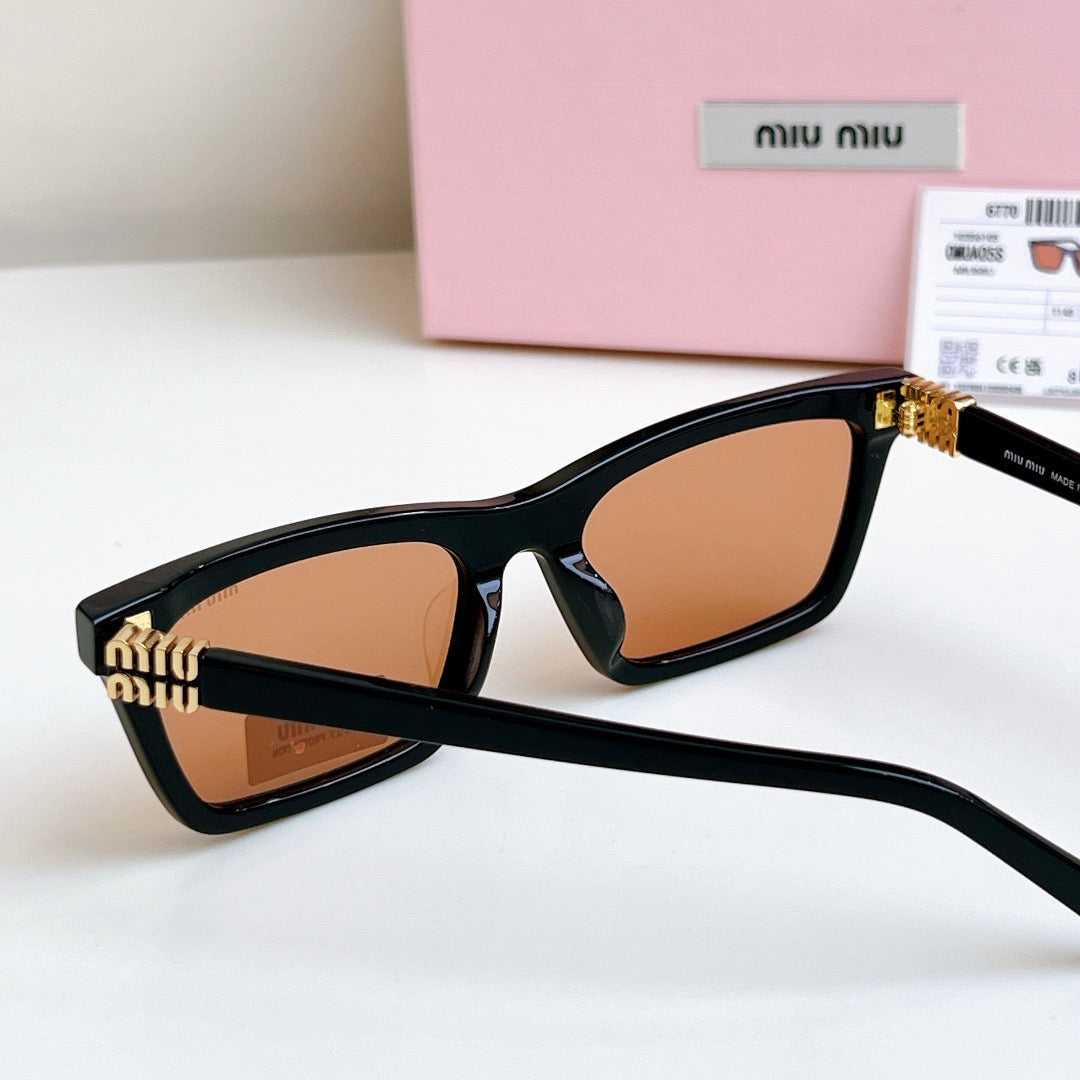 Gafas de sol miu miu