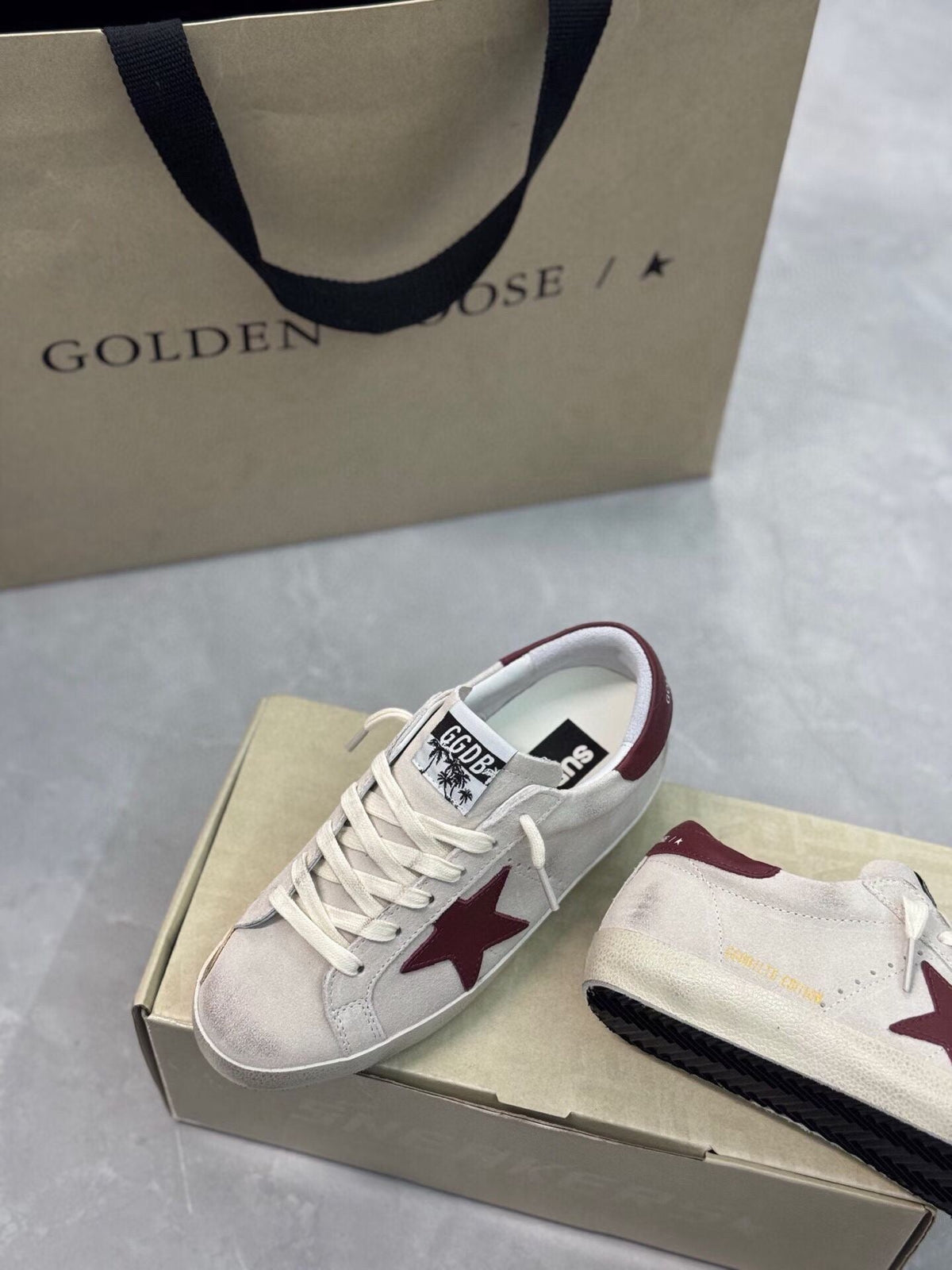Golden Goose Superstar