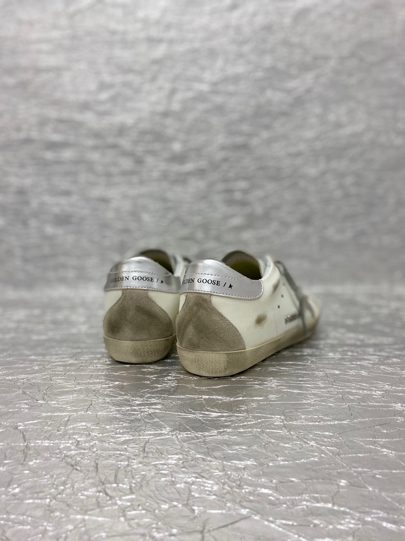 Golden Goose Superstar