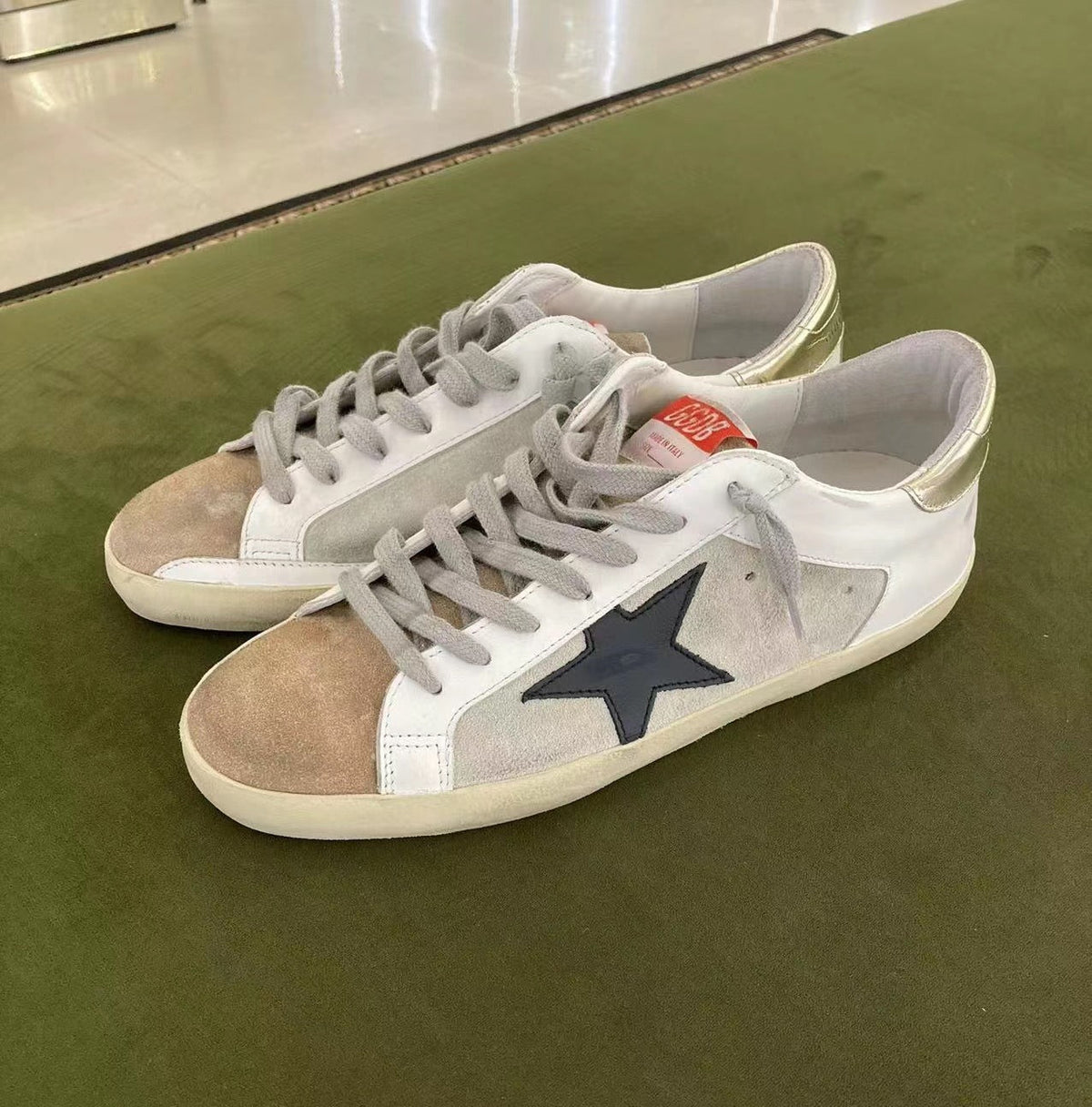 Golden Goose Superstar