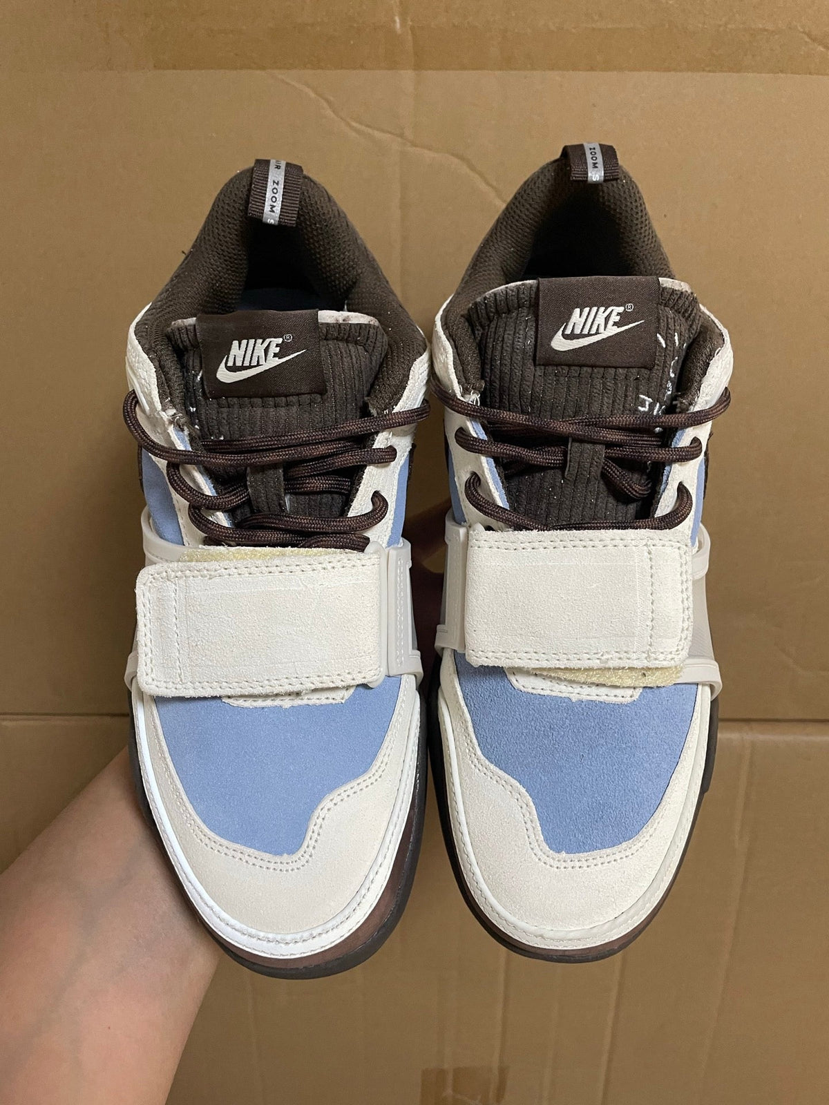 Travis Scott x Nike ZOOM Field JAXX