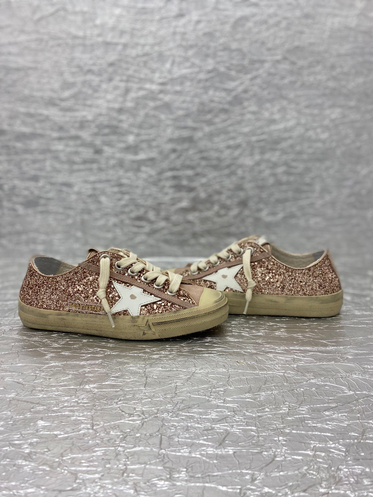 Golden Goose VSTAR2