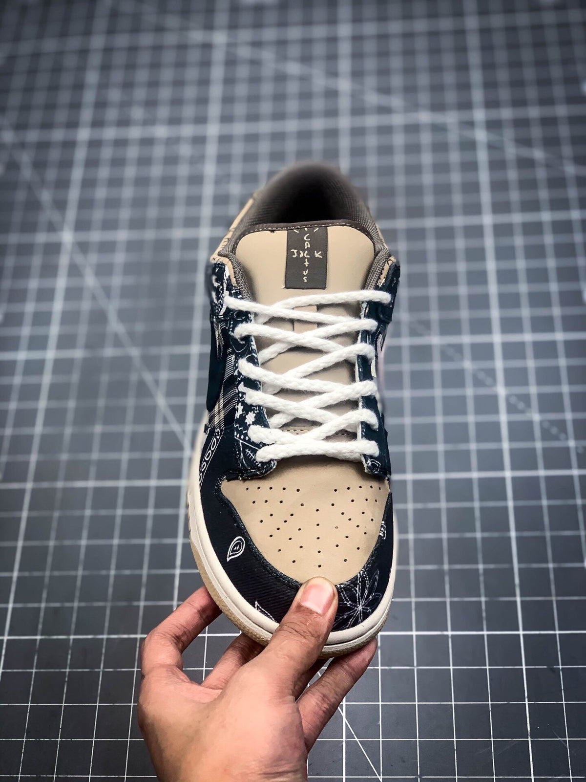Nike Travis Scott x Nike Dunk SB
