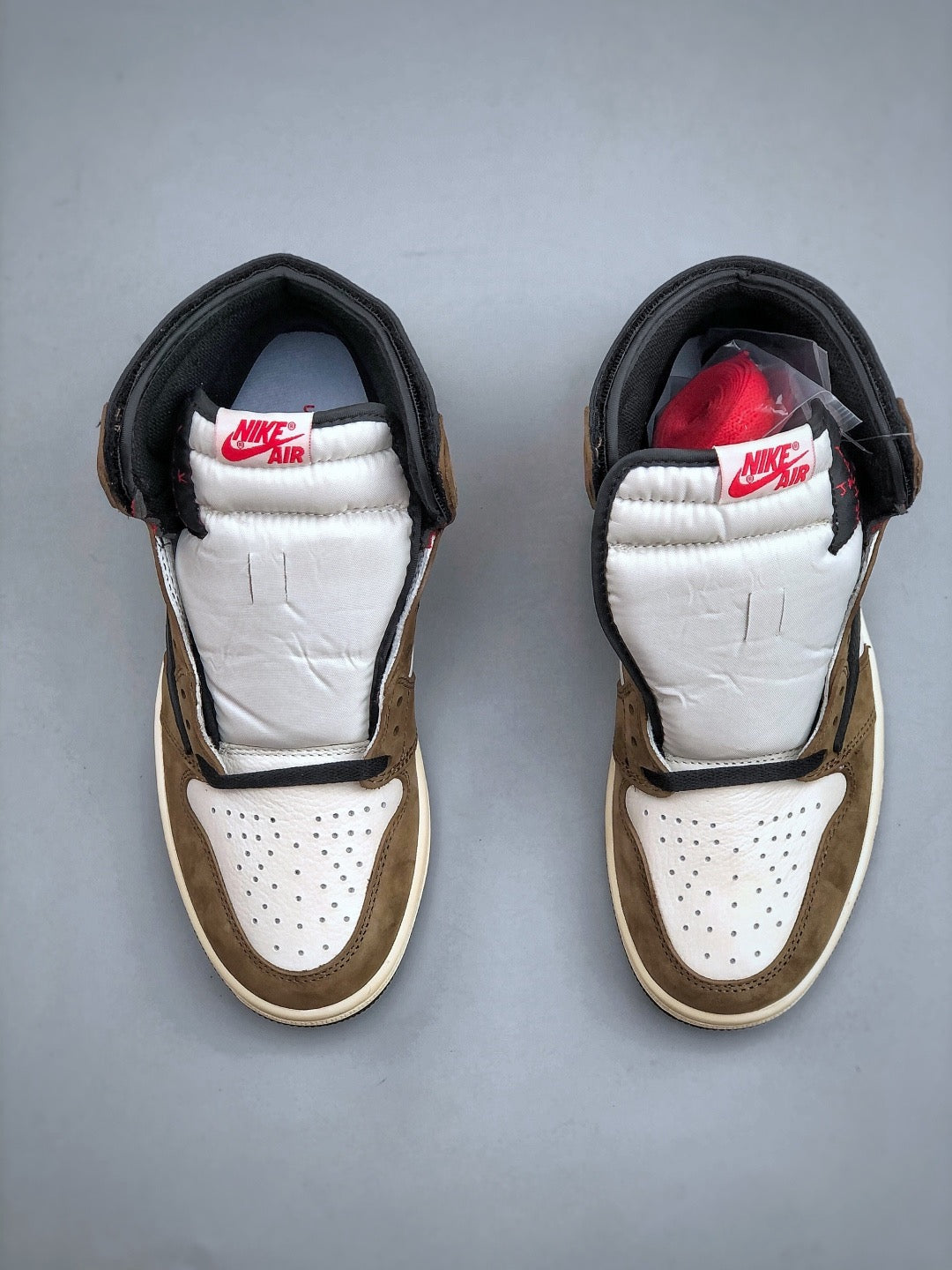 Zapatillas Nike Travis Scott x Air 1 Retro High