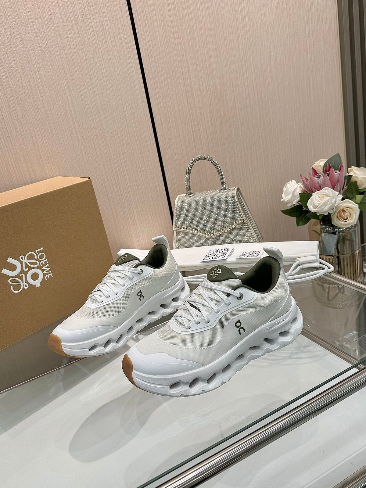 Loewe x on cloudtilt