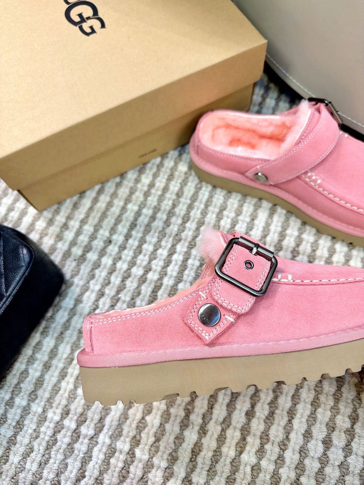 Zuecos UGG