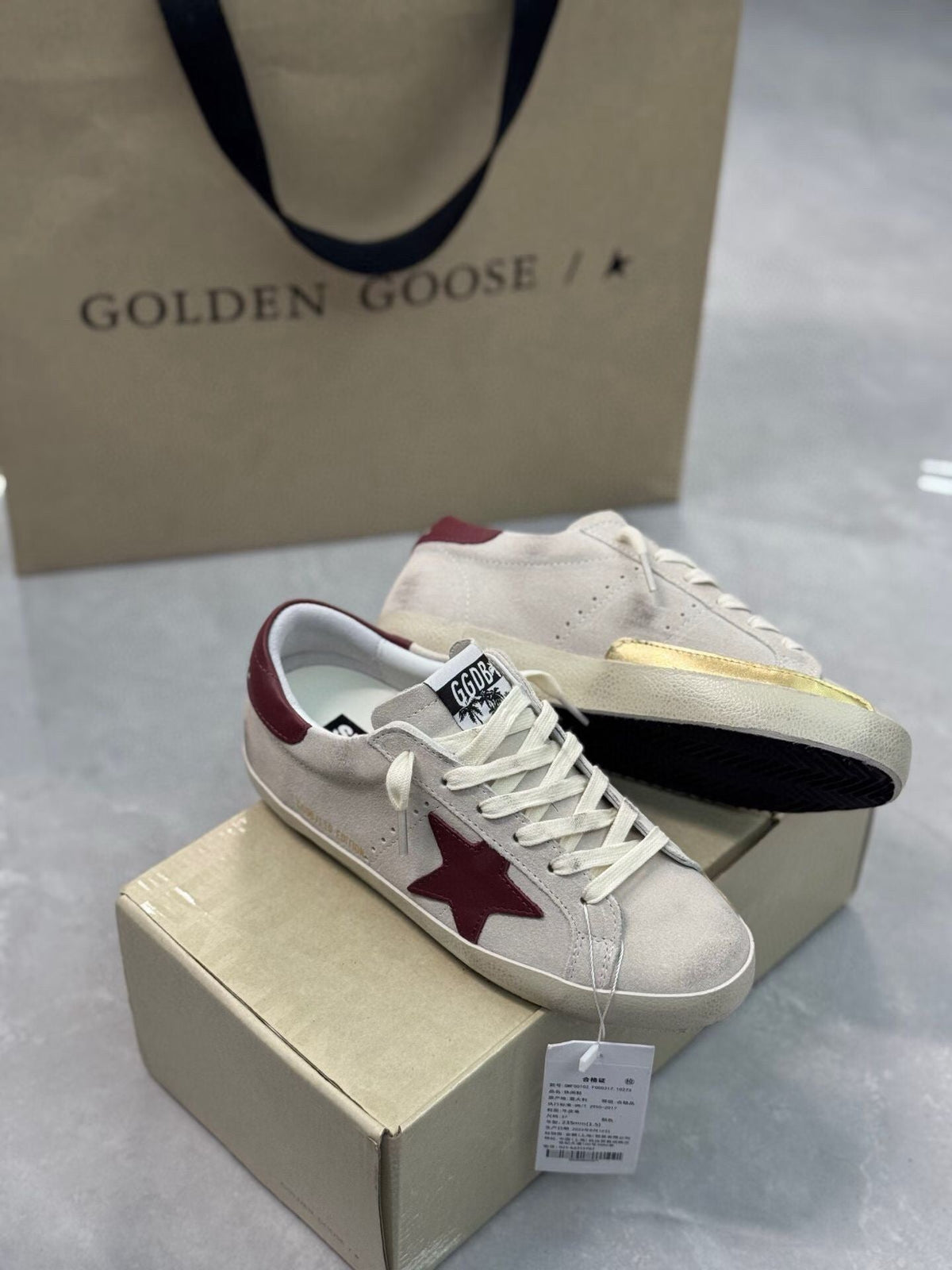 Golden Goose Superstar