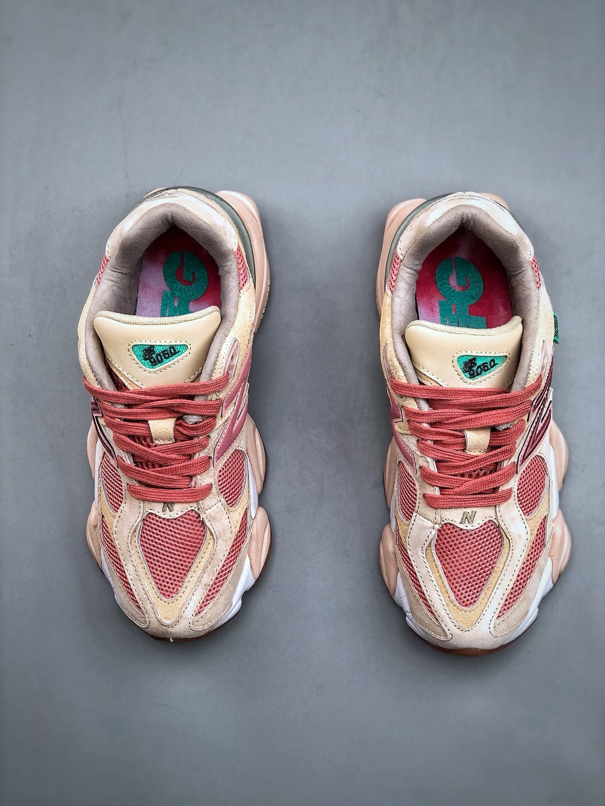 New Balance NB9060