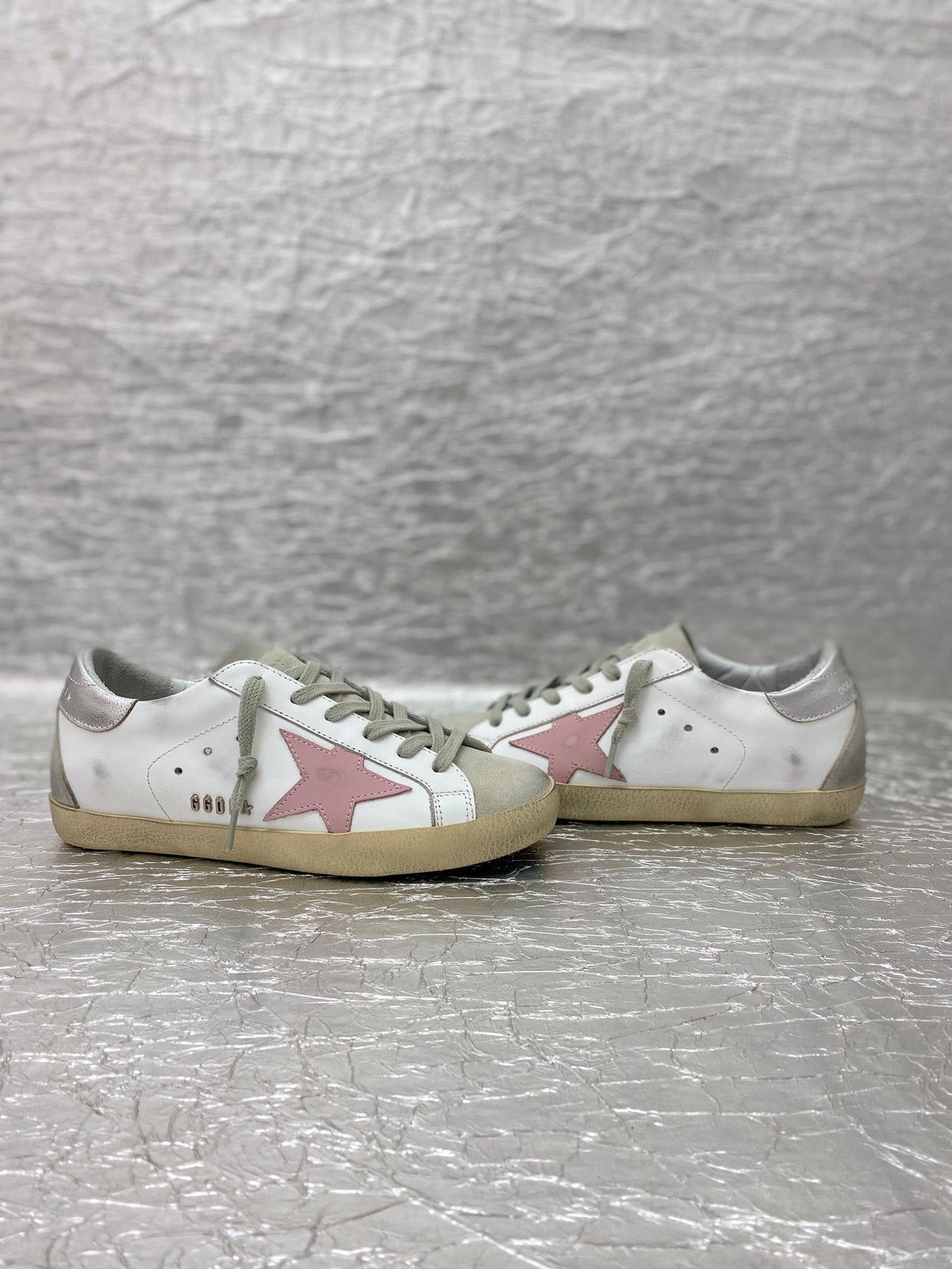 Golden Goose Super-Star