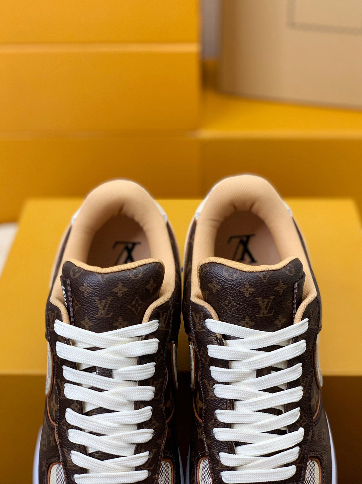 Louis Vuitton x Air Force 1 Low