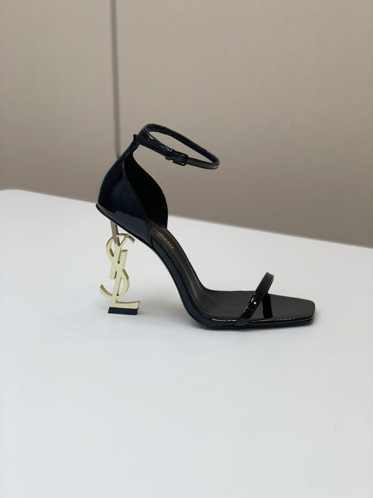 Yves Saint Lauren Sandals