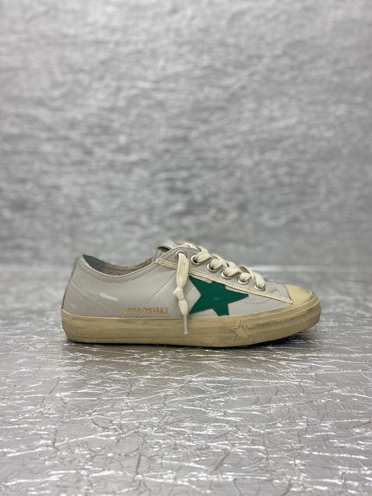 Golden Goose V-Star 2