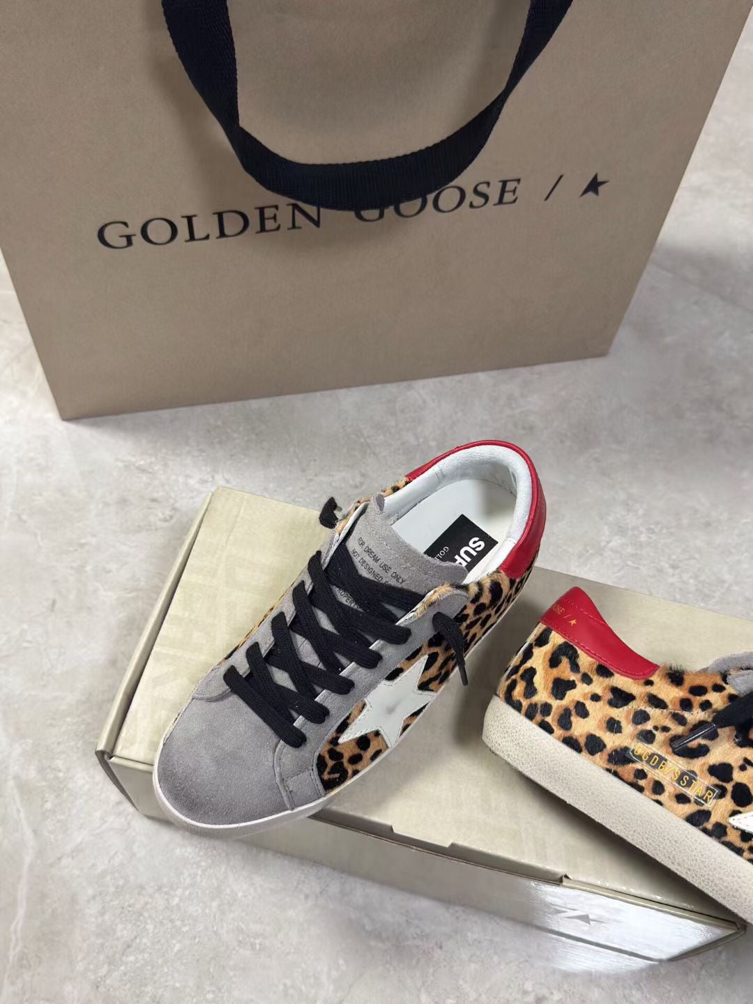 Golden Goose Super-Star