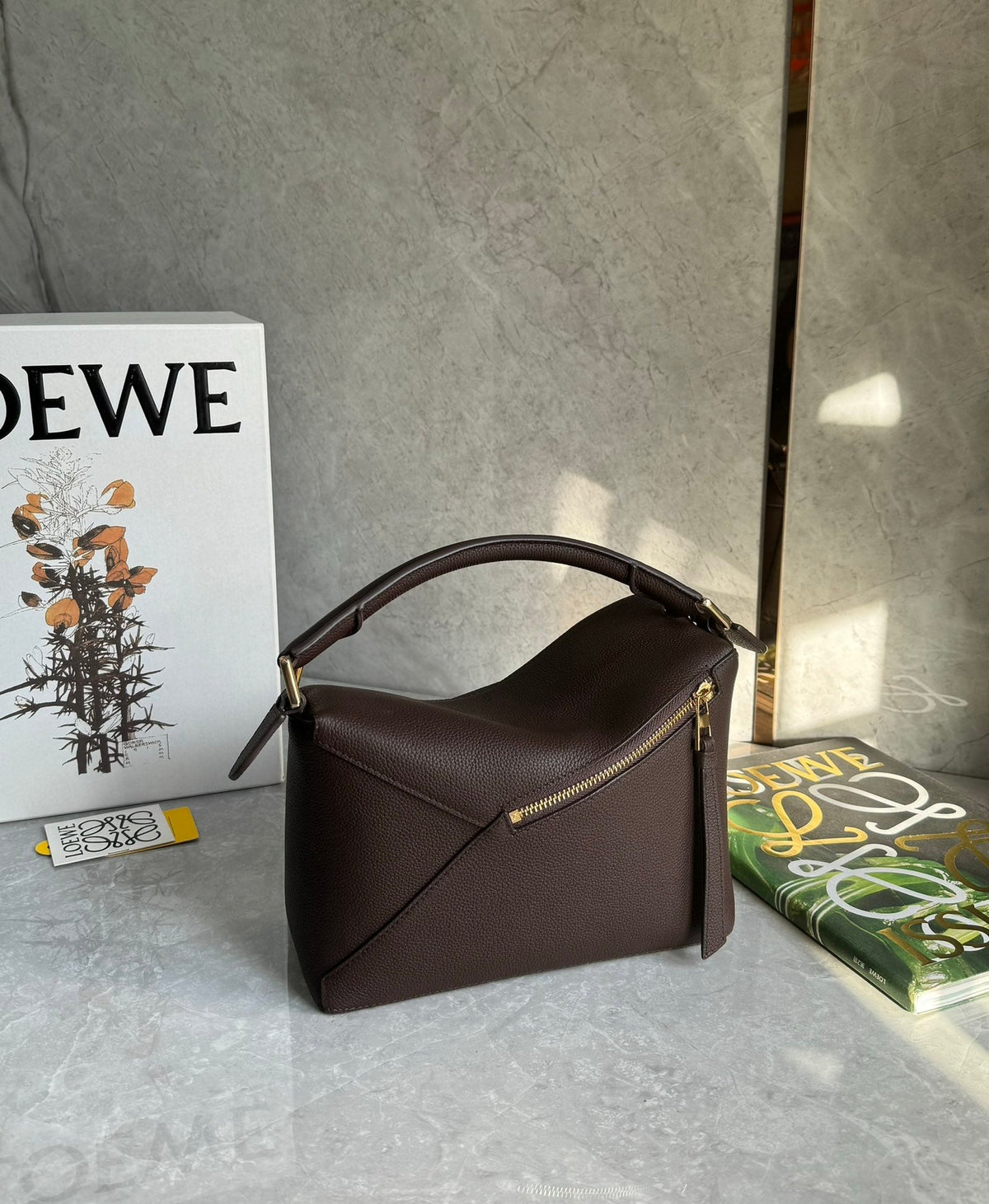 Loewe Puzzle Edge